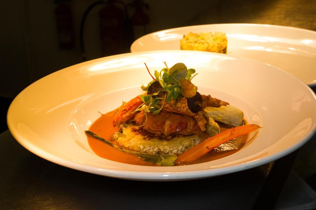 Collingwood Arms Hotel Cornhill on Tweed ภายนอก รูปภาพ